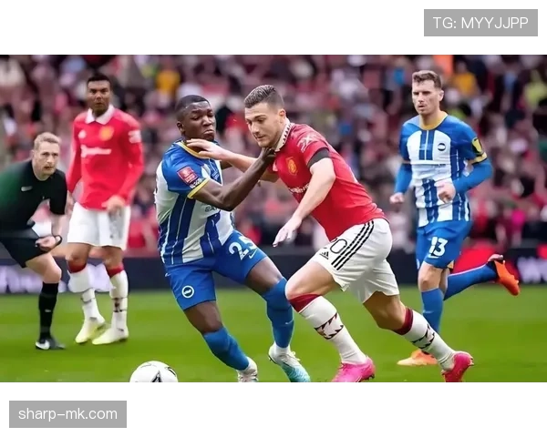 瓦伦西亚中路渗透战术显奇效，助球队逆转取胜状态回暖引关注