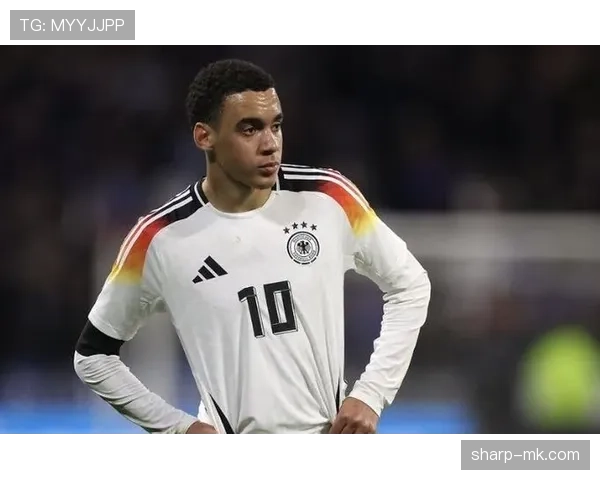 穆西亚拉是否依赖拜仁体系：战术角色与自主创造能力分析